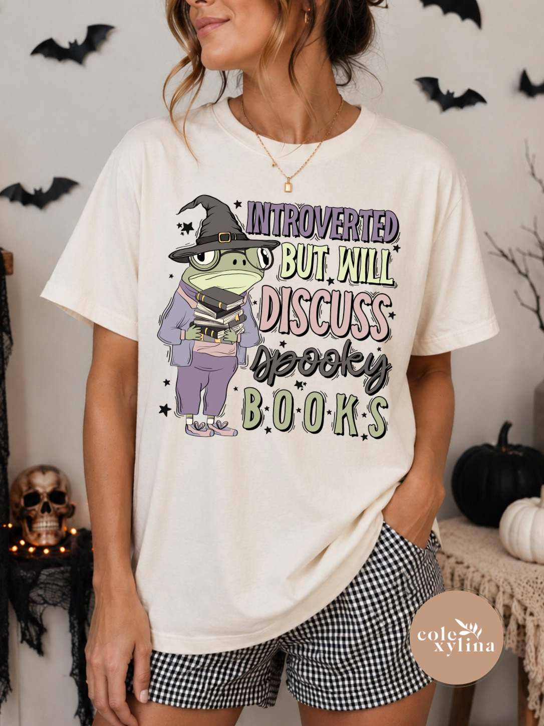 INTROVERTED BUT WILL DISCUSS SPOOKY BOOKS SOLID - DTF TRANSFER