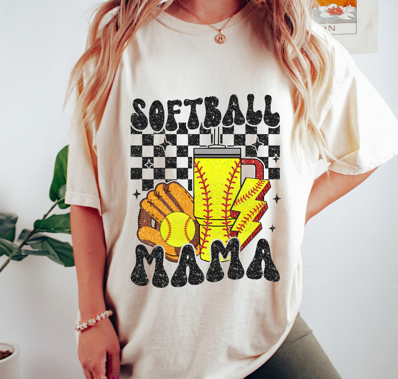 SOFTBALL MAMA - DTF TRANSFER