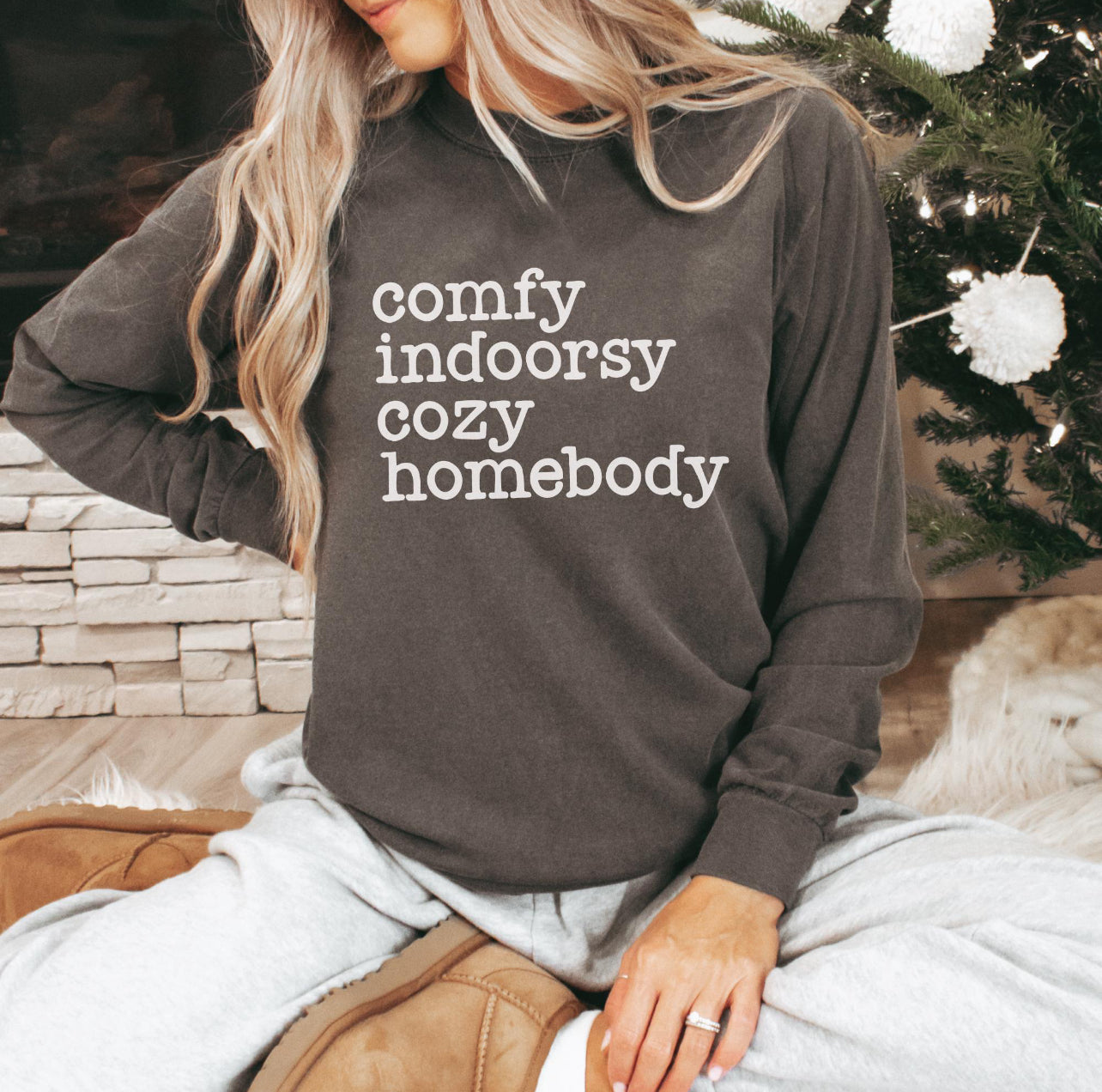 COMFY INDOORSY COZY HOMEBODY (2 COLORS) - DTF TRANSFER