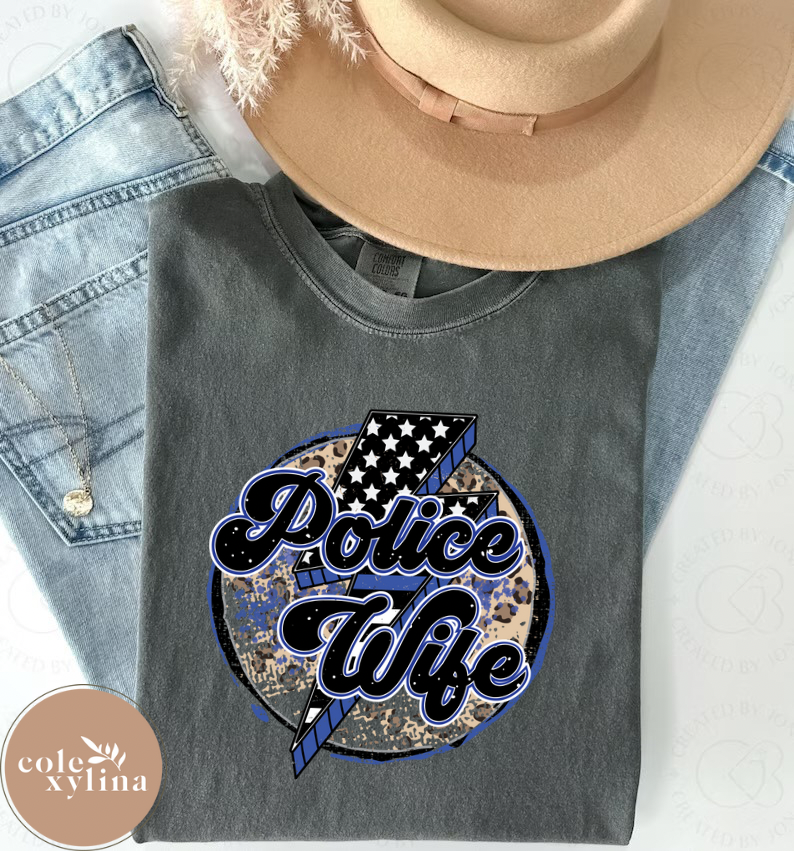 RETRO POLICE WIFE - SHIRT